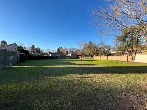 Terreno en Venta en Funes, USD 295.000