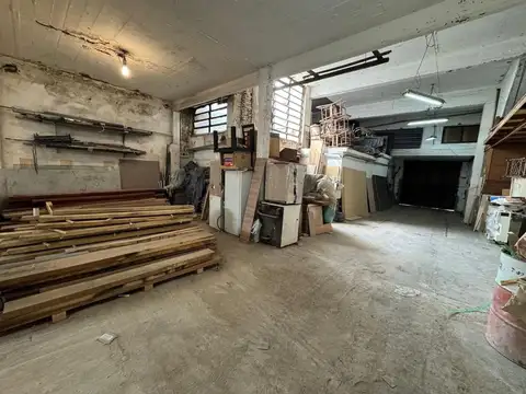 Galpon en Venta en Isidro Casanova, USD 160.000