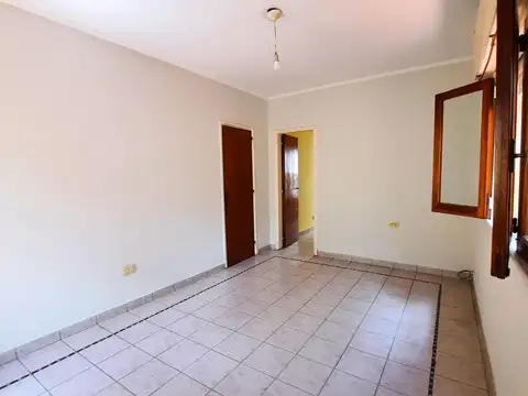 Depto Tipo Casa en Venta en Tolosa, USD 84.000