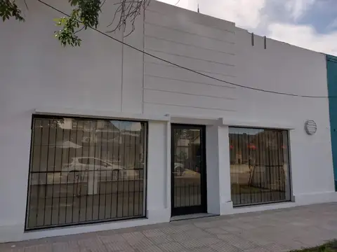 Local en Alquiler en Funes, $ 2.000.000