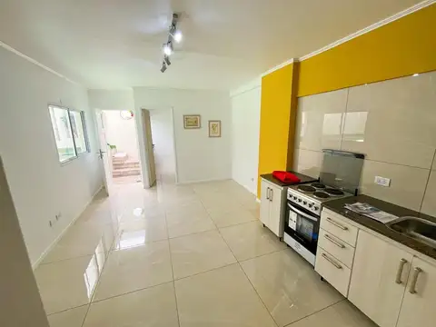 Oportunidad 2 ambientes en Plaza Mitre – Único en el Piso!