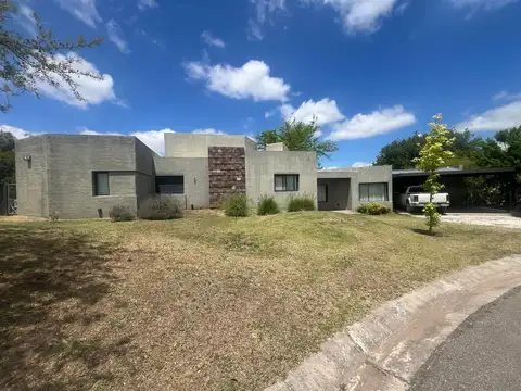 VENTA CASA 3 DORMITORIOS COUNTRY LA SERENA PILETA