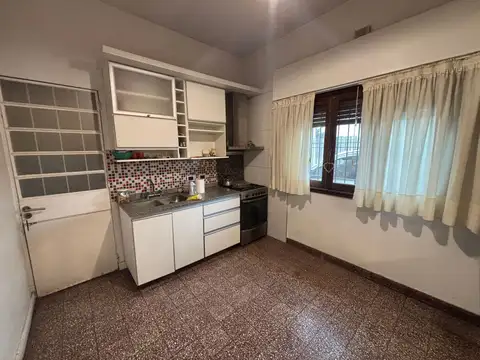 Casa en Venta en Claypole, USD 75.000