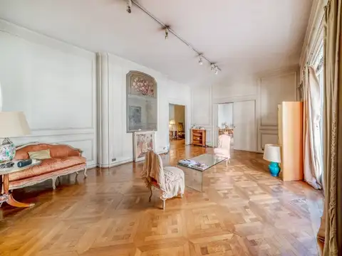 Departamento 6 ambientes con 4 baños