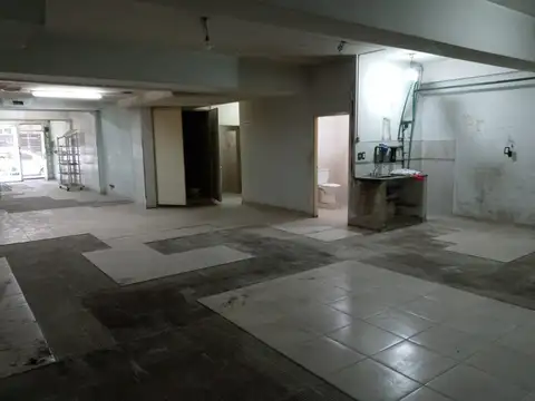 Local en Venta en Liniers, USD 250.000