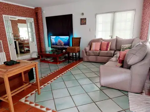 Casa en venta en Campos de Roca 1