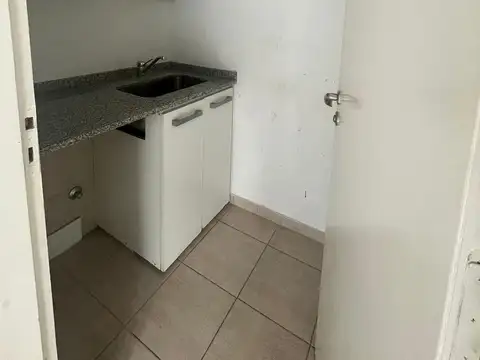 Oficina en venta en Skyglass1 - Ayres Vila