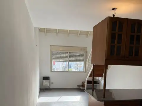 Domingo Faustino Sarmiento 1100, Piso 8