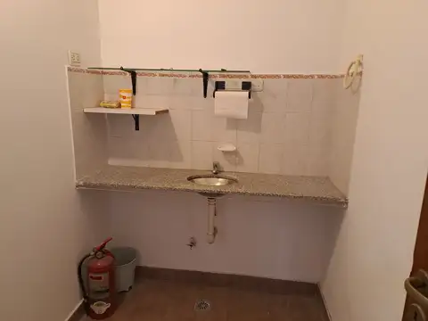 Oficina en Alquiler al Oeste