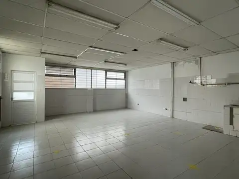 Oficina en Alquiler en Centro, $ 1.700.000