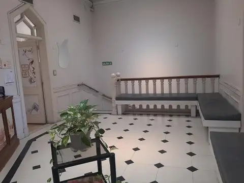 Depto Tipo Casa en Venta de 6 ambientes