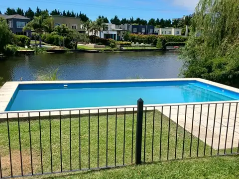 Casa en Venta de 5 dormitorios