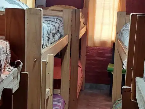 Ramos Mejía 2924 E/ El Chingolo y El Gorrión