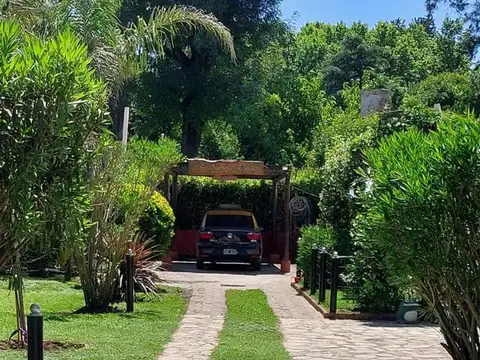 Casa 3 ambientes con 2 baños