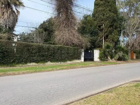 446 e/ 24 y 26 2900, Piso 0