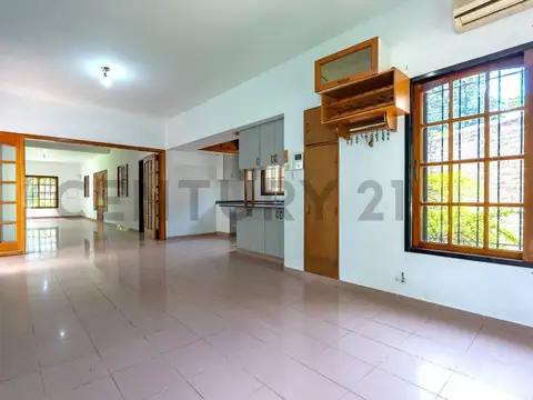 LA ESPUELA 2700, Piso 1