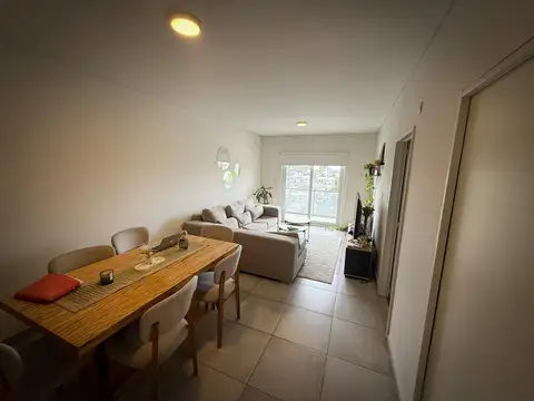 CENTRO - 14 e/ 13 y 15