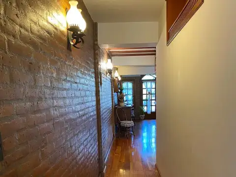 Depto Tipo Casa en Venta con 2 cocheras
