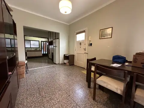 Depto Tipo Casa en Venta en Lomas De Zamora, USD 67.500