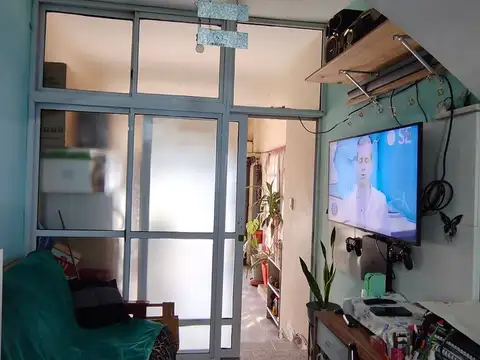 Depto Tipo Casa en Venta 26 años