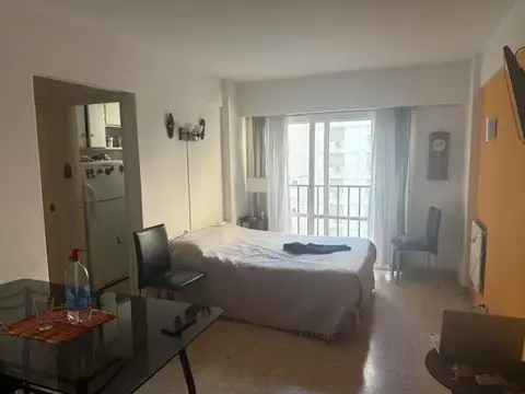 Departamento en venta en Plaza Colon