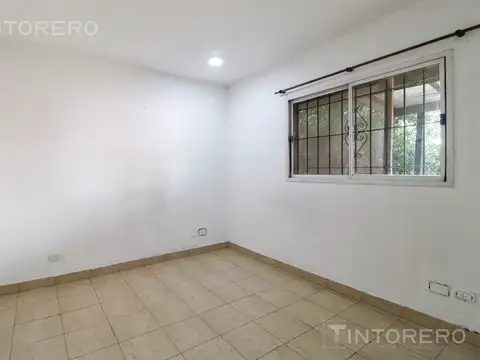 Casa 6 ambientes con 3 baños