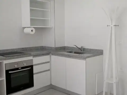 Departamento 2 Ambientes con balcón y amenities.