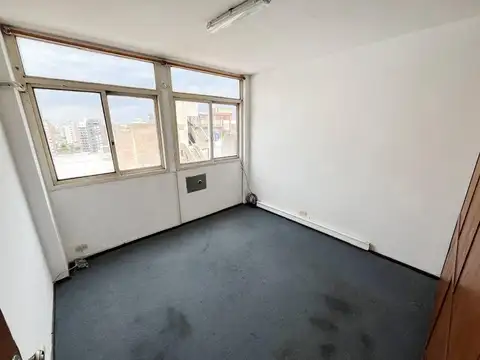 Oficina en Alquiler en Centro, $ 210.000