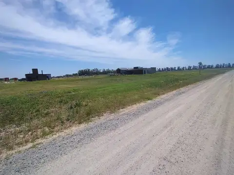 VENTA LOTE BARRIO CERRAD0 TRES PINOS GRALRODRIGUEZ