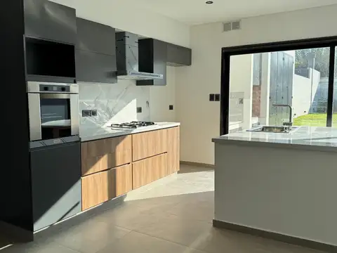 Casa en Venta al Sudeste