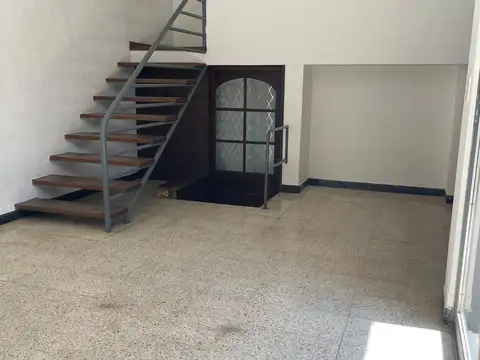 Casa en Alquiler de 4 dormitorios