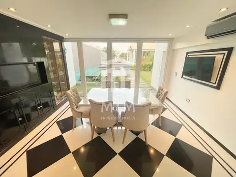 Departamento en Venta en Alberdi, USD 390.000