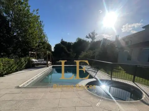 Casa en Alquiler al Noroeste