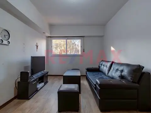 Depto Tipo Casa en Venta en Flores, USD 120.000