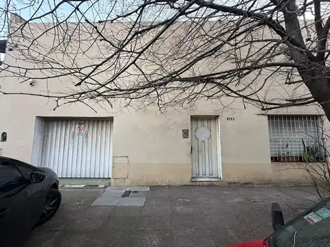 Casa 3 amb Totalmente a Refaccionar