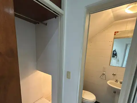 Depto Tipo Casa 2 ambientes con 1 baño