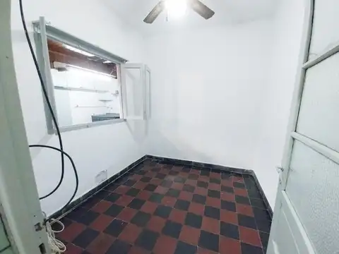 Depto Tipo Casa en Venta 40 años