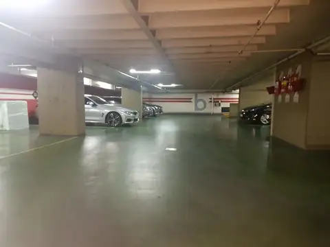 Oficina en Alquiler al Norte