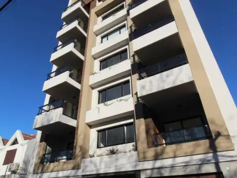 DEPARTAMENTO 2 AMBIENTES CON COCHERA A ESTRENAR DE CATEGORIA