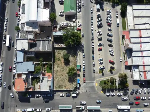 Terreno en Venta 21  mts Frente