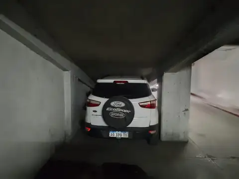 Av. Pellegrini al 700