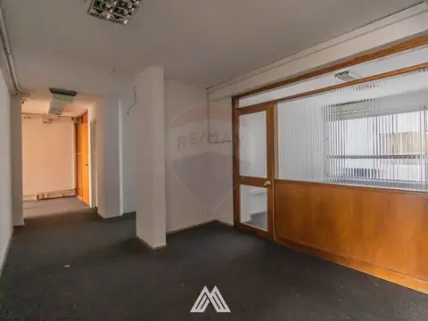 Oficina en Alquiler 42 años