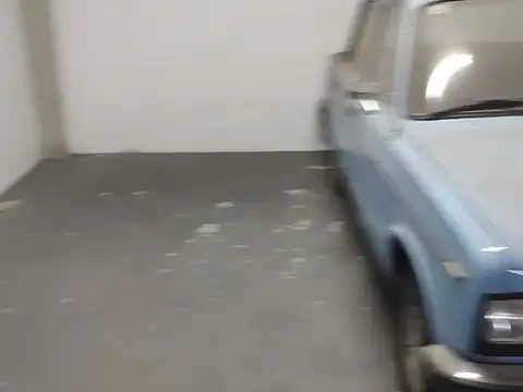 Venta 2 Cocheras en Monte Castro portón automático