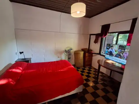 Casa 2 ambientes con 1 baño