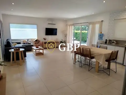 Casa en alquiler anual eb Canning Barrio Malibu