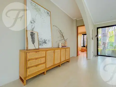 Casa en Venta en Carilo, USD 420.000