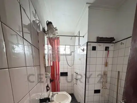 8 ENTRE 523 BIS Y 524 , Piso 0