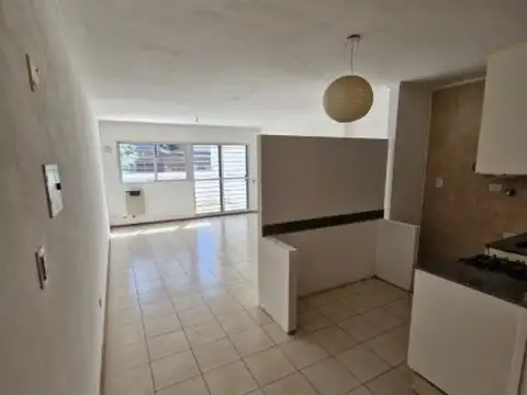 Pje Noruega al 3200 (Zeballos al 3200) - Departamento monoambiente C/Balcón Terraza