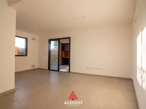 Depto Tipo Casa en Venta de 3 dormitorios