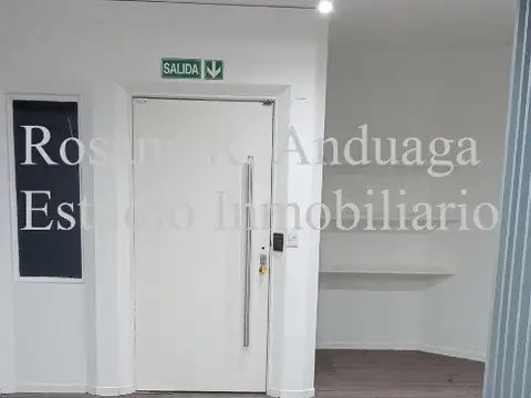 Oficina en Venta en Plaza San Martín, USD 480.000